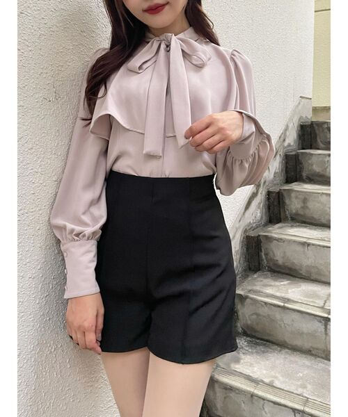 EATME（イートミー）の「2WAYペプラムショートパンツ（その他パンツ・レディース・その他1/ベージュ/ブラック・SMALL/MEDIUM）」の16枚目の写真