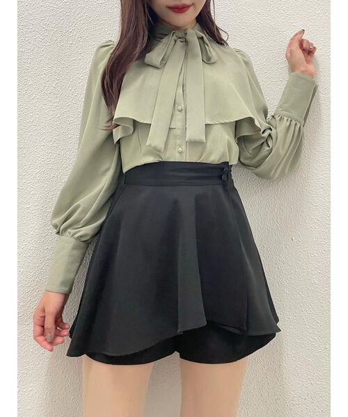 EATME（イートミー）の「2WAYペプラムショートパンツ（その他パンツ・レディース・その他1/ベージュ/ブラック・SMALL/MEDIUM）」の17枚目の写真