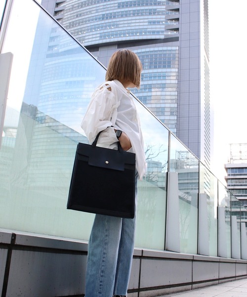 atneK（アトネック）の「【atneK】パラフィンキャンバストート（トートバッグ・レディース・ネイビー・FREE）」の16枚目の写真