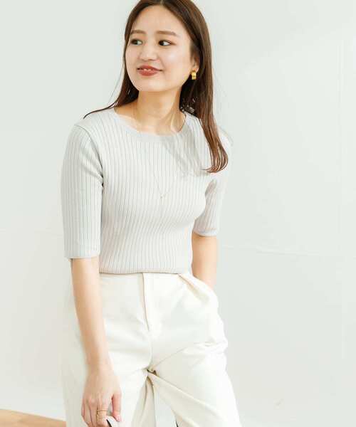 URBAN RESEARCH（アーバンリサーチ）の「コンパクトリブ5分袖ニット（ニット/セーター・レディース・ベージュ系その他/ブルー/ネイビー/その他1・FREE）」の2枚目の写真