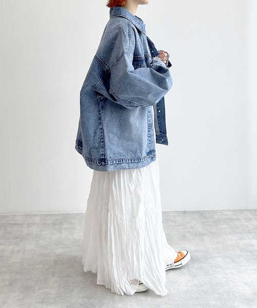 w closet（ダブルクローゼット）の「ビッグデニムジャケット（デニムジャケット・レディース・ケミカルウォッシュ・FREE）」の5枚目の写真