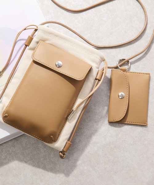 cache cache(カシュ カシュ)の「cachecache(カシュカシュ)スマホ雑材ミニショルダー(ショルダーバッグ・レディース・ブラック/ベージュ/グリーン・FREE)」の2枚目の写真