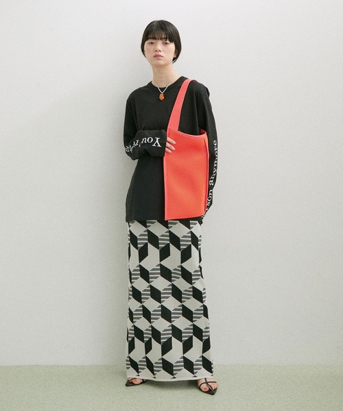 ADAM ET ROPE'（アダムエロペ）の「【A4対応】メッシュワンハンドルバッグ（ハンドバッグ・レディース・オレンジ/ホワイト/ブラック・FREE）」の8枚目の写真