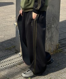 裾絞りサイドライントラックパンツ(セットアップ着用可)