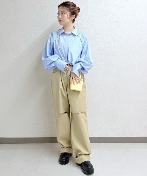 w closet（ダブルクローゼット）の「【サイズ調節できる】ダメージチノパンツ（チノパンツ・レディース・ベージュ・FREE）」の22枚目の写真