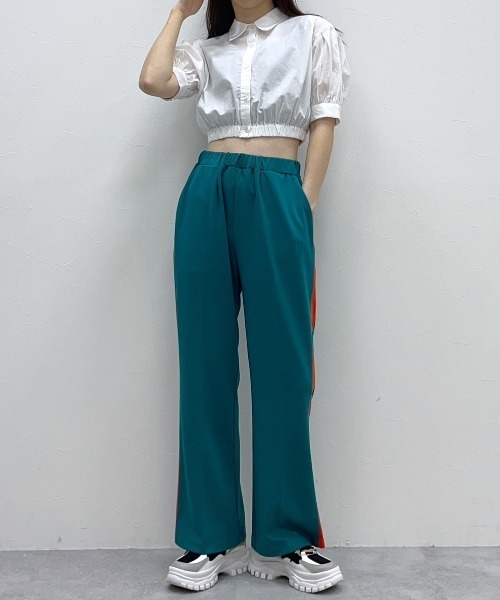 FOREVER 21（フォーエバー トゥエンティーワン）の「裾ゴムショートシャツ（シャツ/ブラウス・レディース・オフホワイト/ブラック/ピンク/ライトグリーン・FREE）」の19枚目の写真