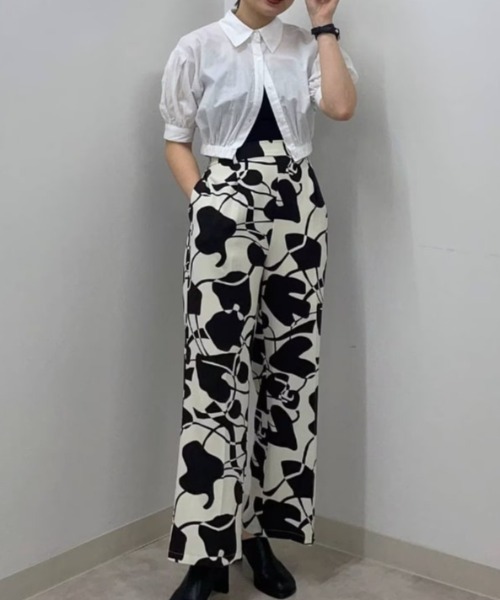 FOREVER 21（フォーエバー トゥエンティーワン）の「裾ゴムショートシャツ（シャツ/ブラウス・レディース・オフホワイト/ブラック/ピンク/ライトグリーン・FREE）」の20枚目の写真