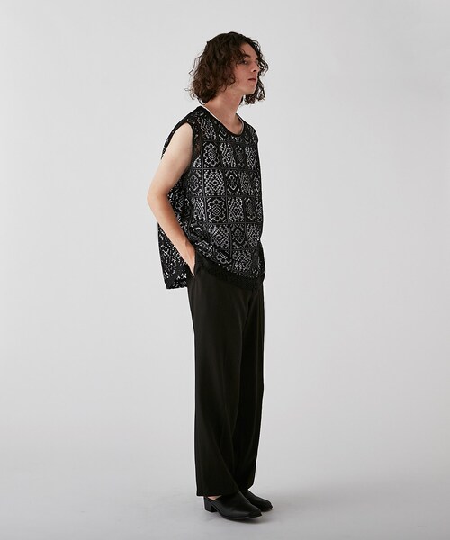 tk.TAKEO KIKUCHI（ティーケータケオキクチ）の「◆スクエアレースノースリーブ（タンクトップ・メンズ・ブラック/オフホワイト・88）」の16枚目の写真