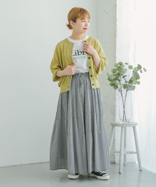 ITEMS URBANRESEARCH（アイテムズ アーバンリサーチ）の「シアークルーネックカーディガン（カーディガン/ボレロ・レディース・グリーン系その他/グレー系その他/ブラック/ブルー系その他・FREE）」の18枚目の写真