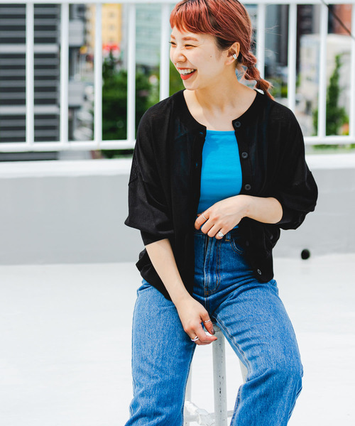 ITEMS URBANRESEARCH（アイテムズ アーバンリサーチ）の「シアークルーネックカーディガン（カーディガン/ボレロ・レディース・グリーン系その他/グレー系その他/ブラック/ブルー系その他・FREE）」の21枚目の写真