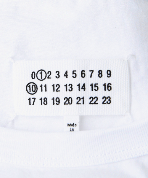 Maison Margiela(メゾンマルジェラ)の「【MAISON MARGIELA / メゾン マルジェラ】Bubble emb logo Tee(Tシャツ/カットソー・メンズ・ブラック/ホワイト・LARGE/X-LARGE)」の15枚目の写真