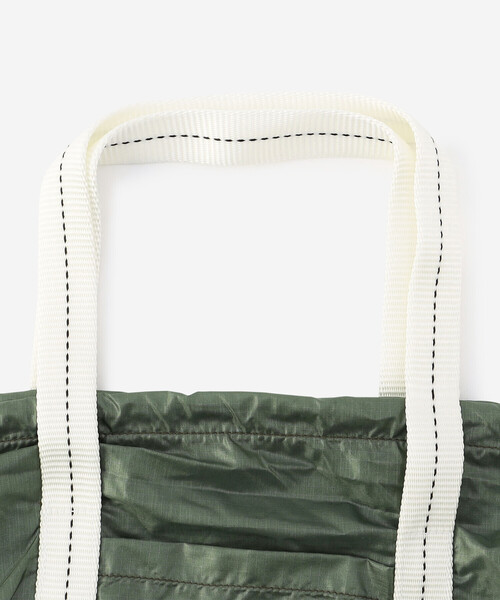 Epperson Mountaineering(エパーソンマウンテニアリング)の「EPPERSON MOUNTAINEERING | ランチバッグ S GREEN(トートバッグ・レディース・グリーン・ONE)」の3枚目の写真