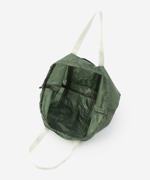 Epperson Mountaineering(エパーソンマウンテニアリング)の「EPPERSON MOUNTAINEERING | ランチバッグ S GREEN(トートバッグ・レディース・グリーン・ONE)」の6枚目の写真