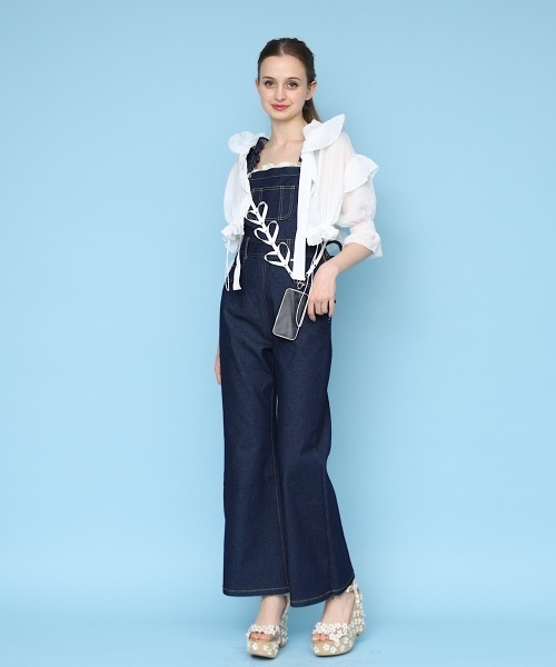 lilLilly(リルリリー)の「フリルデニムサロペット(サロペット/オーバーオール・レディース・ブラック/インディゴブルー・SMALL/MEDIUM)」の18枚目の写真