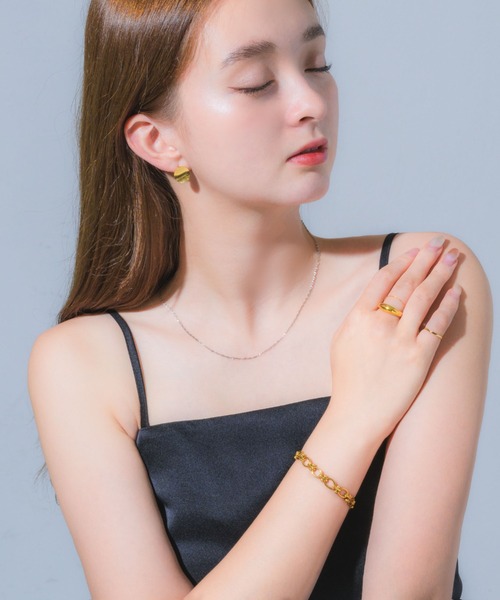muku(ムク)の「金属アレルギー対応 ミニベンディングピアス/サージカルステンレス/316L(ピアス(両耳用)・レディース・シルバー/ゴールド・FREE)」の20枚目の写真