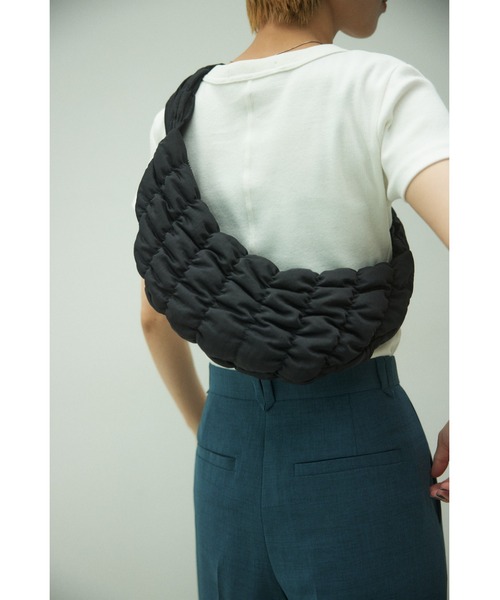 BLACK BY MOUSSY（ブラックバイマウジー）の「gather bag(ギャザーバック)（ショルダーバッグ・レディース・ブラック/ブルー/オフホワイト/レッド・FREE）」の21枚目の写真