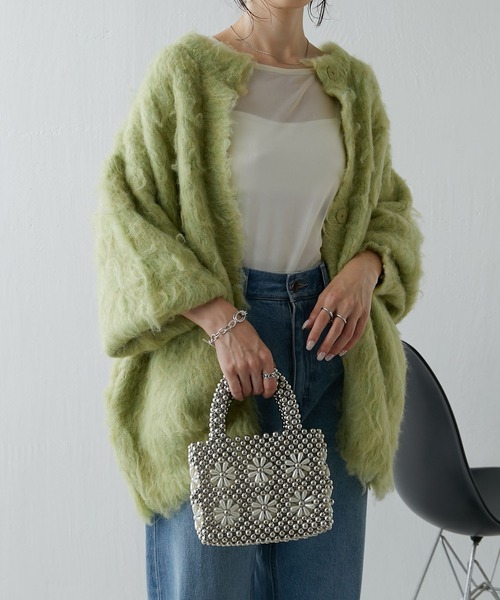 COLLAGE GALLARDAGALANTE（コラージュガリャルダガランテ）の「ブークレー起毛カーデ/WEB限定カラー展開（カーディガン/ボレロ・レディース・ホワイト/ブラック/グリーン・FREE）」の18枚目の写真