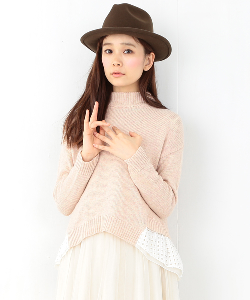 CAROLINA GLASER（カロリナ グレイサー）の「CAROLINA GLASER / バックフリル プルオーバー（ニット/セーター・レディース・チャコールグレー/ピンク・ONE SIZE）」の2枚目の写真