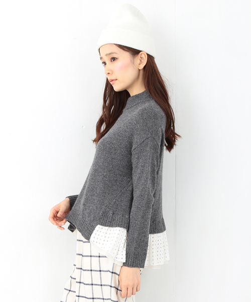 CAROLINA GLASER（カロリナ グレイサー）の「CAROLINA GLASER / バックフリル プルオーバー（ニット/セーター・レディース・チャコールグレー/ピンク・ONE SIZE）」の3枚目の写真