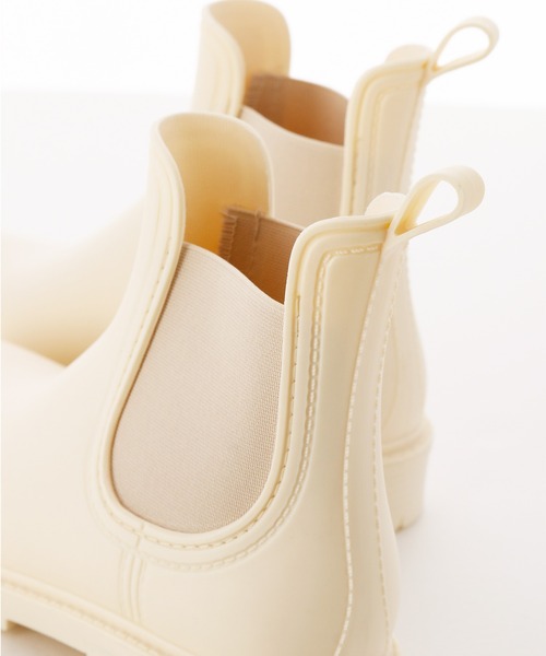 Catherine Cottage（キャサリンコテージ）の「防水　サイドゴアブーツ（レインシューズ・キッズ・オフホワイト/ブラック・18/23/20/22/19/21/24）」の8枚目の写真