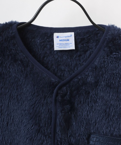 Champion(チャンピオン)の「Champion/チャンピオン Sherpa Fleece Snap Jacket/シェルパフリース ロゴ ワンポイント刺繍 スナップ ノーカラージャケット/ボアジャケット/ブルゾン レディース(ノーカラージャケット・レディース・ネイビー/オフホワイト/ブルー/ブラック・M/L)」の10枚目の写真