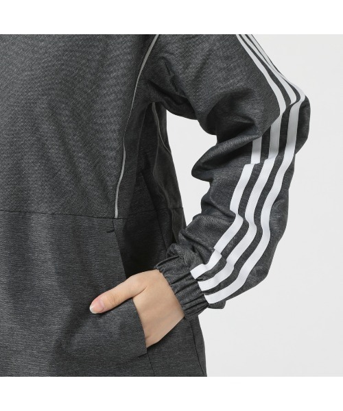 adidas(アディダス)の「アディダス adidas デニム ウーブン ルーズフィット ウインドブレーカージャケット(ナイロンジャケット・レディース・ネイビー/ブラック・XL/L/M/S)」の4枚目の写真