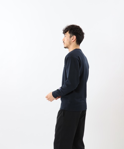 Champion(チャンピオン)の「【Champion/チャンピオン】メンズ スポーツ クルーネックスウェットシャツ(スウェット・メンズ・グレー/ブラック/ホワイト/ネイビー・MEDIUM/X-LARGE/LARGE/SMALL)」の10枚目の写真