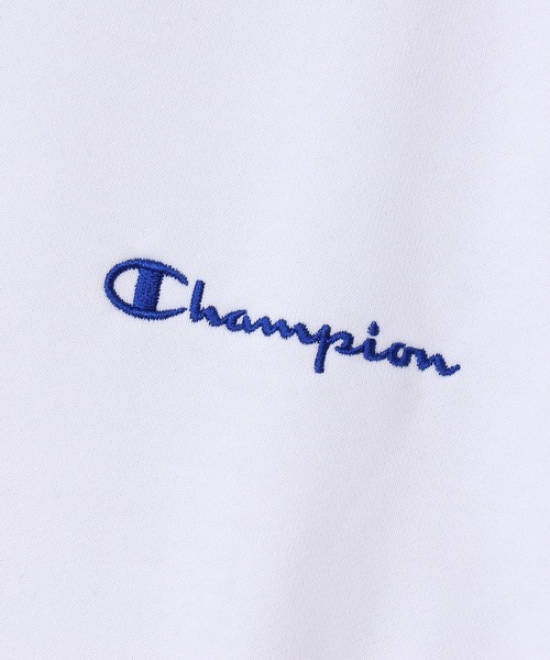 Champion(チャンピオン)の「【Champion/チャンピオン】メンズ スポーツ クルーネックスウェットシャツ(スウェット・メンズ・グレー/ブラック/ホワイト/ネイビー・MEDIUM/X-LARGE/LARGE/SMALL)」の22枚目の写真