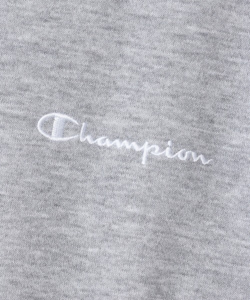 Champion(チャンピオン)の「【Champion/チャンピオン】メンズ スポーツ クルーネックスウェットシャツ(スウェット・メンズ・グレー/ブラック/ホワイト/ネイビー・MEDIUM/X-LARGE/LARGE/SMALL)」の7枚目の写真