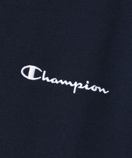 Champion(チャンピオン)の「【Champion/チャンピオン】メンズ スポーツ クルーネックスウェットシャツ(スウェット・メンズ・グレー/ブラック/ホワイト/ネイビー・MEDIUM/X-LARGE/LARGE/SMALL)」の18枚目の写真