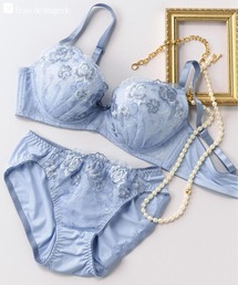 fran de lingerie(フランデランジェリー)の刺繍レースのベーシックデザイン自分らしいバストに 「フランスタンダード003」 ブラジャーショーツセット(ブラ&ショーツ)