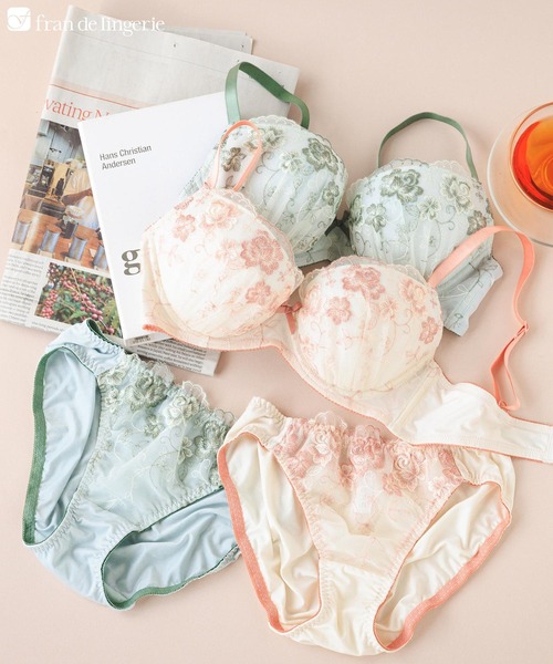 fran de lingerie（フランデランジェリー）の「刺繍レースの