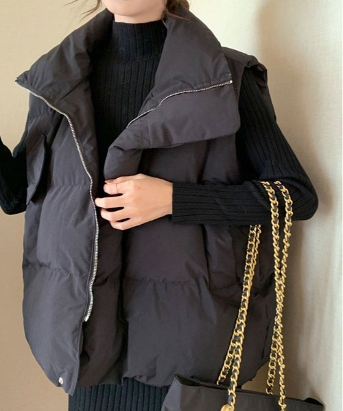 kirakiraShop(キラキラショップ)の「スタンドネック 中綿 ベスト(ダウンベスト・レディース・ブラック/ホワイト・S/M/L/XL)」の11枚目の写真