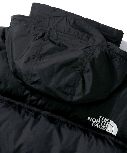 THE NORTH FACE(ザノースフェイス)の「THE NORTH FACE Nuptse Vest ザ ノースフェイス ヌプシ ベスト(ダウンベスト・メンズ・ブラック/マルチ・SMALL/MEDIUM/LARGE/X-LARGE)」の7枚目の写真