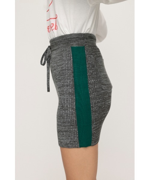 SLY（スライ）の「KNIT TRACK SIDE LINE S/SK ニット トラック サイド