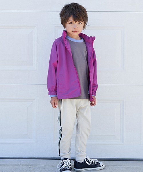 b・ROOM（ビールーム）の「【エニウェアシリーズ】サイドラインテーパードパンツ（その他パンツ・キッズ・モスグリーン/ベージュ/シルバーグレー/ダークパープル/ブラック/グレイッシュブルー・130cm/110cm/100cm/140cm/120cm）」の16枚目の写真