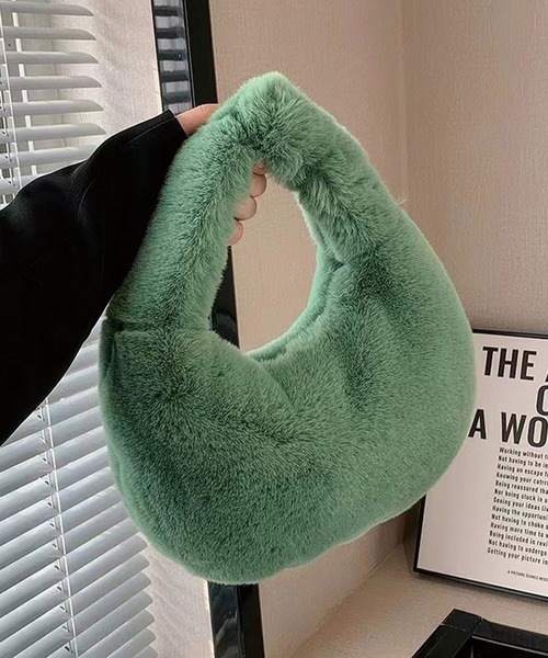 CORNERS（コーナーズ）の「フェイクファーハンドバッグ（ハンドバッグ・レディース・ブラウン/ブラック/ピンク/ベージュ/マスタード/グリーン/アイボリー・FREE）」の5枚目の写真