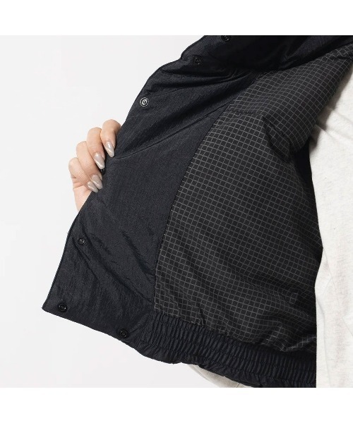 Reebok(リーボック)の「グラフェン ベスト / Graphene Vest(ベスト・レディース・ブラウン/ブラック・LARGE/X-SMALL/SMALL/MEDIUM/X-LARGE)」の18枚目の写真