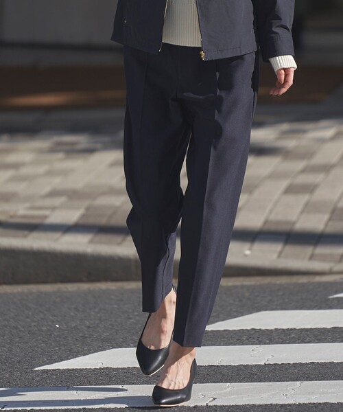 ANY SIS（エニィスィス）の「【洗える】褒めらレディテーパード パンツ（その他パンツ・レディース・ブラック系/ピンク系9/ライトグレー系/スカイブルー系/ベージュ系/ネイビー系/アイボリー系・1/3/2）」の6枚目の写真