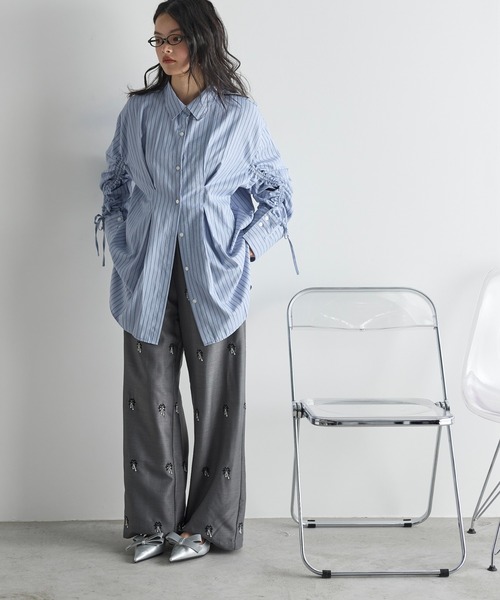 THE YOn（ザヨン）の「ドローストリングスリーブウエストタックシャツ（シャツ/ブラウス・レディース・オフホワイト/サックスブルー/ピンク/イエロー/ライトブルー・FREE）」の14枚目の写真