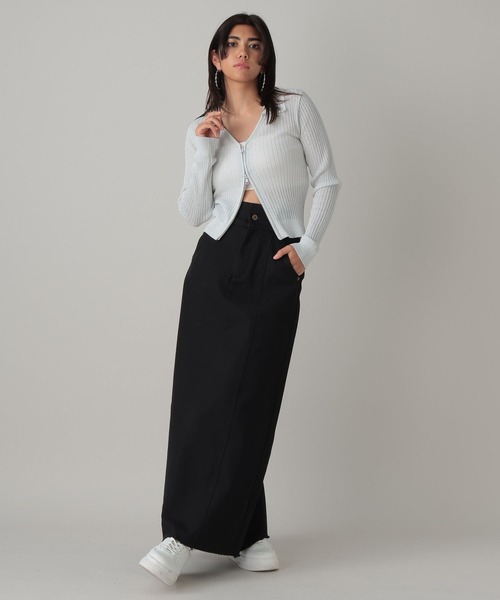 FOREVER 21(フォーエバー トゥエンティーワン)の「【2024SS】ラメシアー襟付きジップニット(ニット/セーター・レディース・ブラック/ホワイト/グリーン・SMALL/MEDIUM)」の20枚目の写真