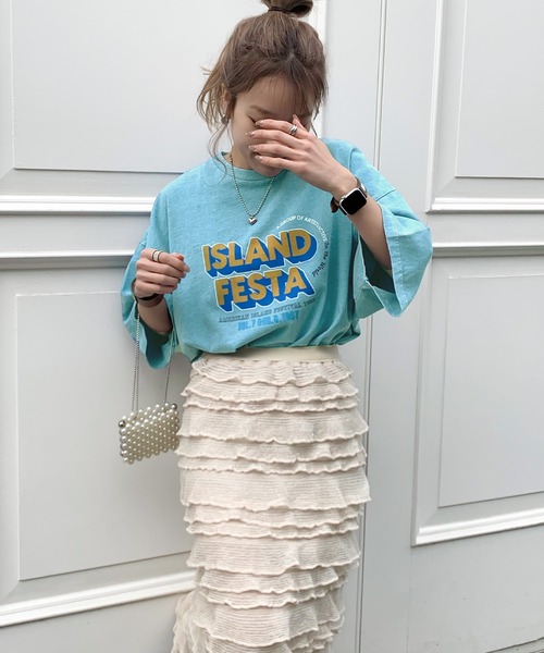 Java（ジャバ）の「《JaVa ジャバコラボ》こなれた大人カジュアルスタイルの主役に。綿100%フェスロゴピグメントTグラフィックTシャツ（Tシャツ/カットソー・レディース・ホワイト/ブルー/チャコール・X-LARGE/SMALL/MEDIUM/LARGE）」の14枚目の写真