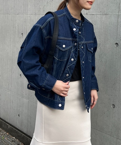 un dix cors（アンディコール）の「BACKコクーンGジャン（デニムジャケット・レディース・オフホワイト/ネイビー・FREE）」の8枚目の写真