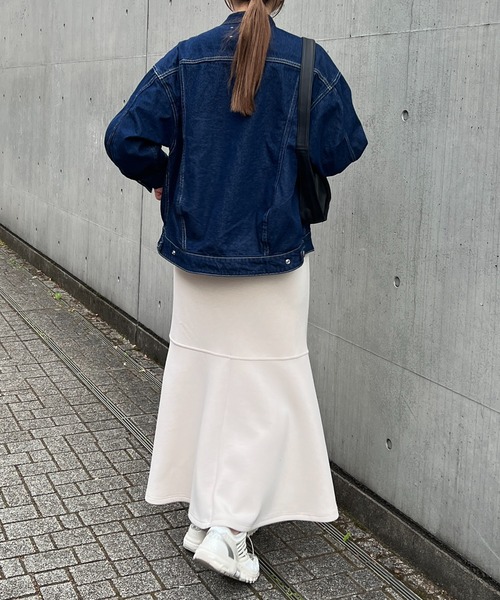 un dix cors（アンディコール）の「BACKコクーンGジャン（デニム