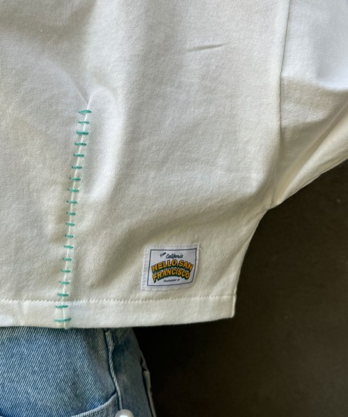 HELLO.SANFRANCISCO（ハローサンフランシスコ）の「【HELLO.SANFRANCISCO/ハローサンフランシスコ】ステッチ刺繍オフショルクロップドTEE（Tシャツ/カットソー・レディース・グレー/オフホワイト/ライム・FREE）」の17枚目の写真