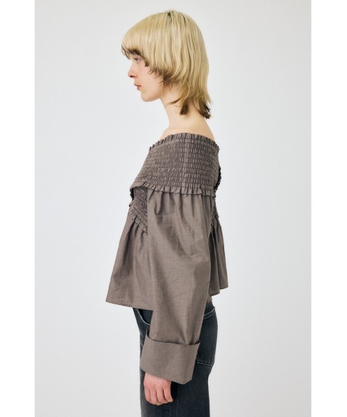 MOUSSY(マウジー)の「SHIRRING OFF SHOULDER シャツ(シャツ/ブラウス・レディース・ブラウン/ブラック/ライトピンク・FREE)」の18枚目の写真