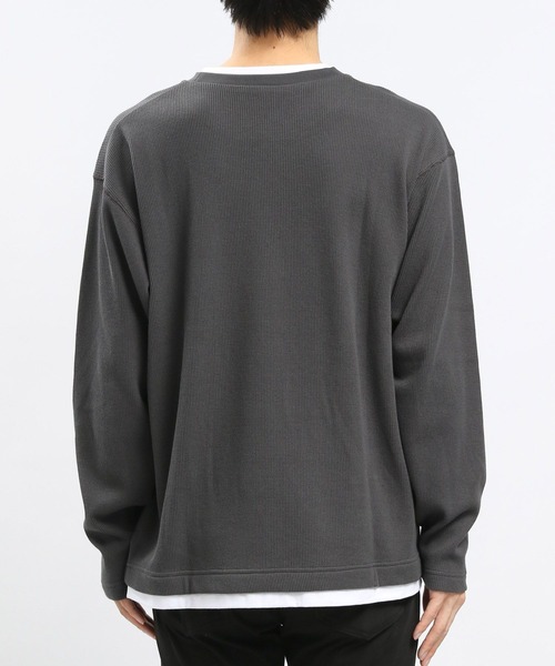 GLOBAL WORK Smile Seed Store（グローバルワーク スマイルシードストア）の「速乾ワッフルレイヤード長袖/991885（Tシャツ/カットソー・メンズ・グレイッシュベージュ/アイボリー/ダークカーキ/ダークグレー・X-LARGE/MEDIUM/SMALL/LARGE）」の12枚目の写真