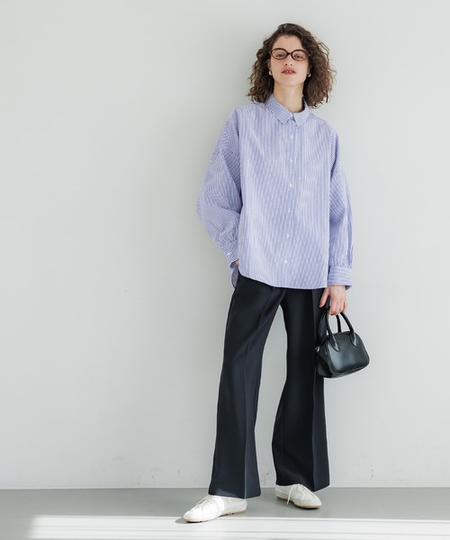 coca（coca）（コカ）の「ドルマンスリーブテールカットオックスシャツ（シャツ/ブラウス・レディース・ホワイト/イエロー/ストライプ/ライトブルー/B/A/ライトグリーン/ピンク/ネイビー/ライトベージュ/ブルー・M/L/S/XL）」の21枚目の写真