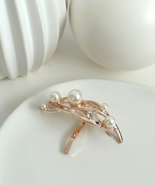 Three Four Time(スリーフォータイム)の「パールメタルラインヘアカフ【結婚式/パーティ/フォーマル/デイリー】(ヘアゴム・レディース・ゴールド/ピンクゴールド・FREE)」の2枚目の写真