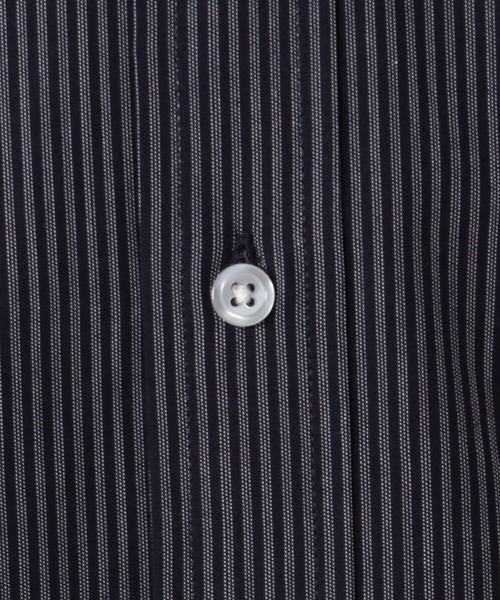 FOUND GOOD（ファウンドグッド）の「長袖レギュラーフィットストライプシャツ（シャツ/ブラウス・メンズ・ブルー系/ブルー系1/グレー系/ホワイト系5・XL/S/M/L）」の20枚目の写真